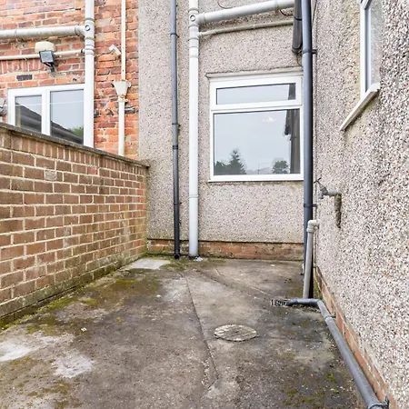 Lejlighed 5-bed Retreat With Free Parking And Wifi *
